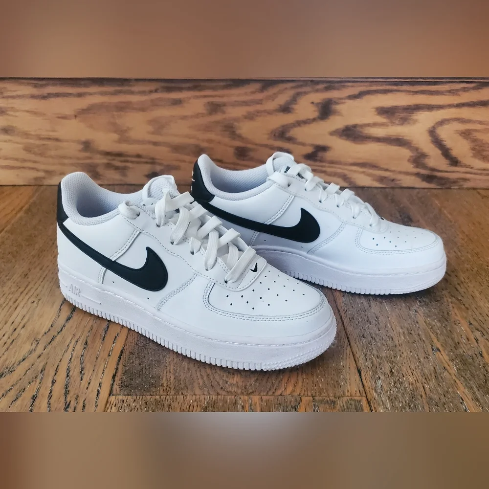 Nike - Boys - Size 4.5Y - Air Force 1 - Low - Athletic Shoes - White/Black - Picture 2 of 9